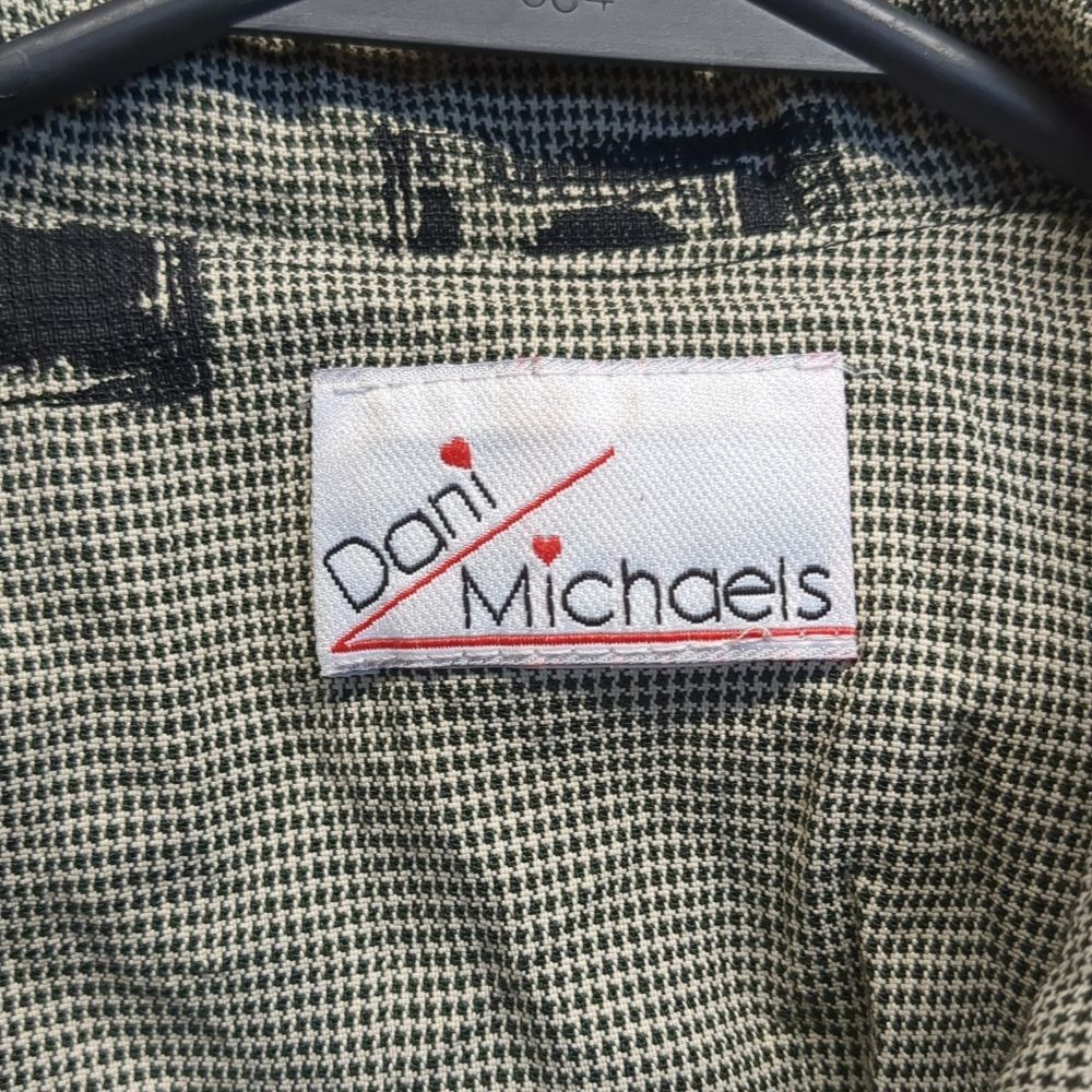 Dani Michaels Button Up Blouse Women's Size Large - image 4